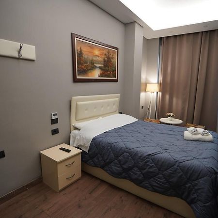 Driti Hotel Tirana Albania Zewnętrze zdjęcie