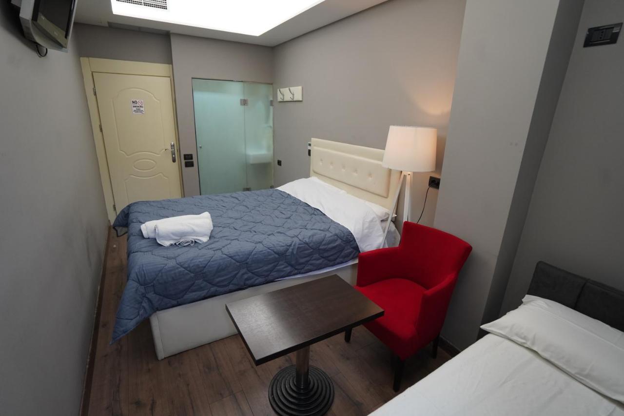 Driti Hotel Tirana Albania Zewnętrze zdjęcie