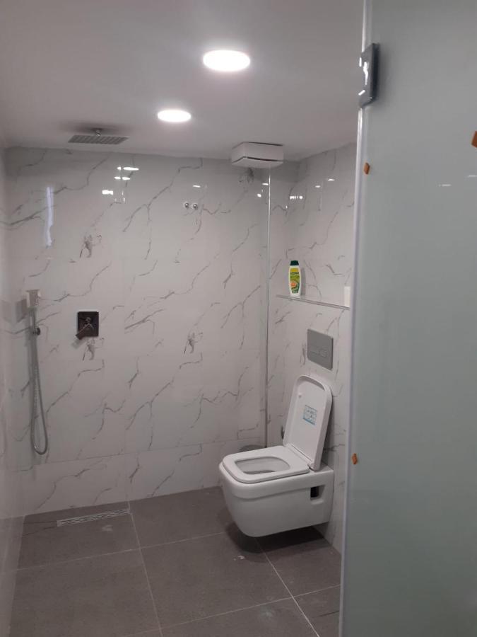 Driti Hotel Tirana Albania Zewnętrze zdjęcie