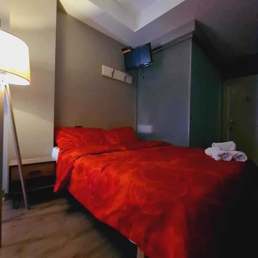 Driti Hotel Tirana Albania Zewnętrze zdjęcie